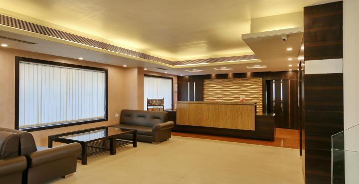 Hotel Sheela Shree Plaza Джханси Экстерьер фото